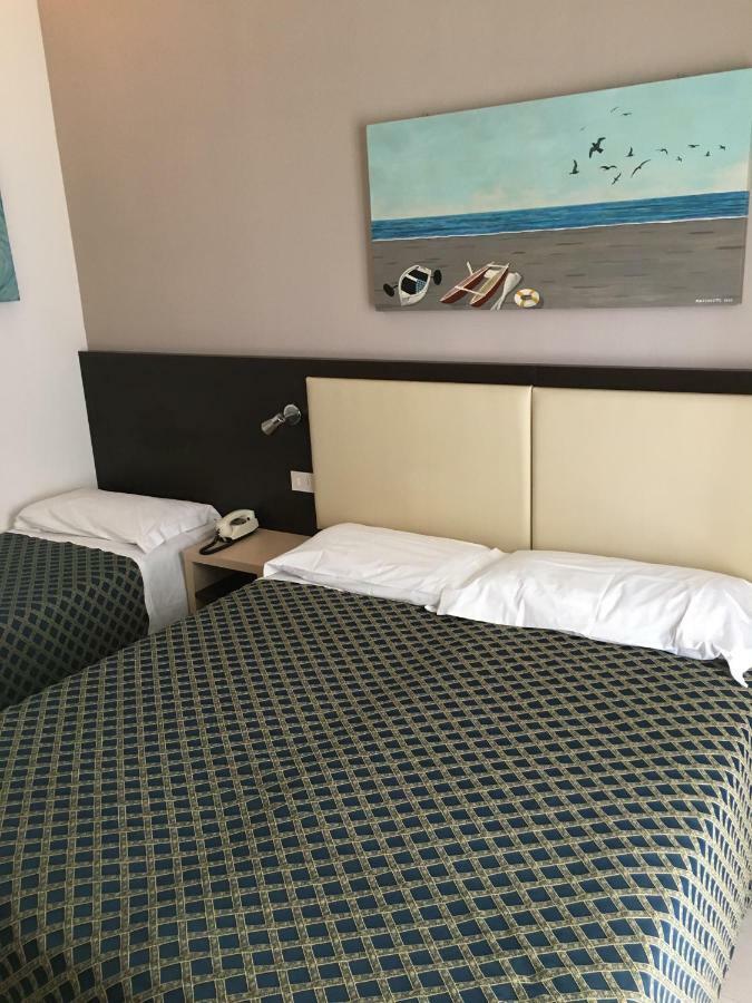 Hotel Rudy Cervia Extérieur photo